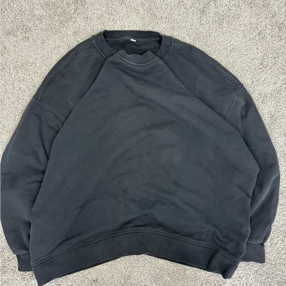 Lululemon black Perfectly Oversized Cropped Crew French Terry‎ - Picture 1 of 5